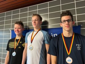 Diego Dekker erfolgreichster Schwimmer bei Bezirksmeisterschaften